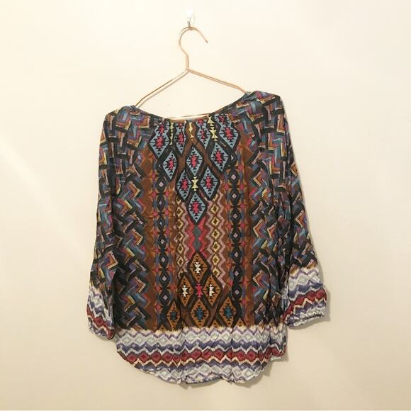 Beachlunchlounge tribal Aztec long sleeved blouse size XS multi color - Picture 2 of 6